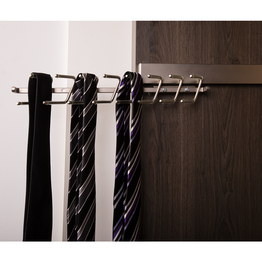 Pull Out Deluxe Sliding Tie Rack, 350Mm (Satin Nickel) Nikpol