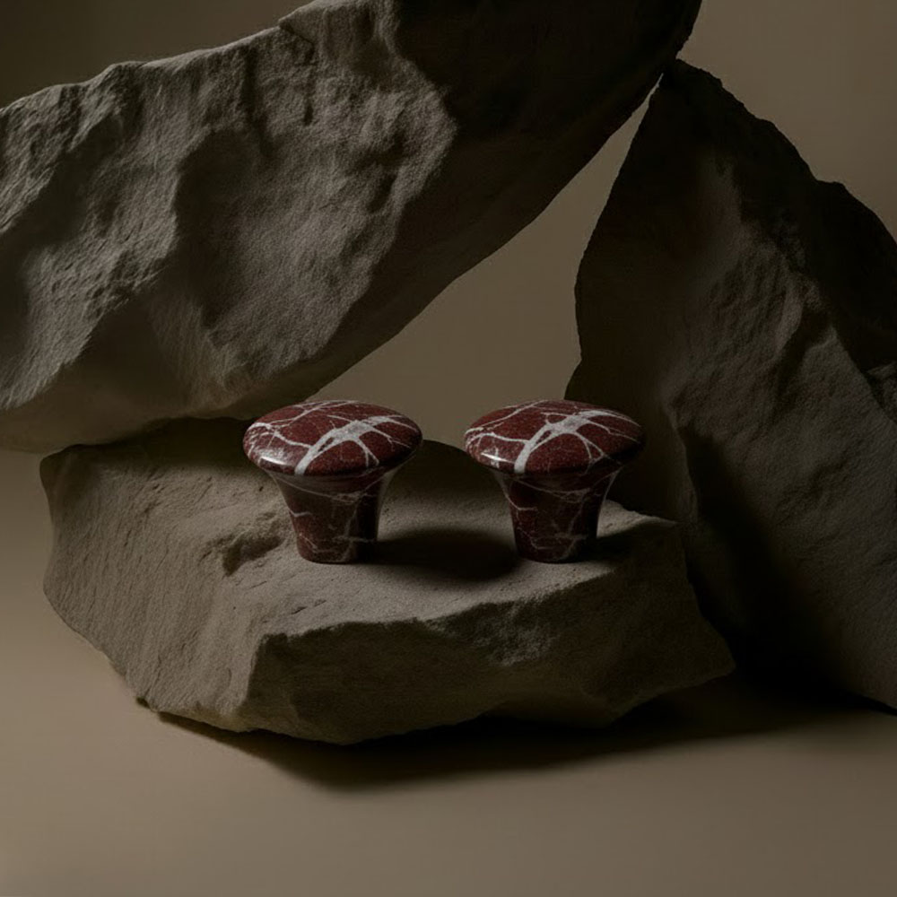 Rosso Levanto &ndash; Hesse Knob